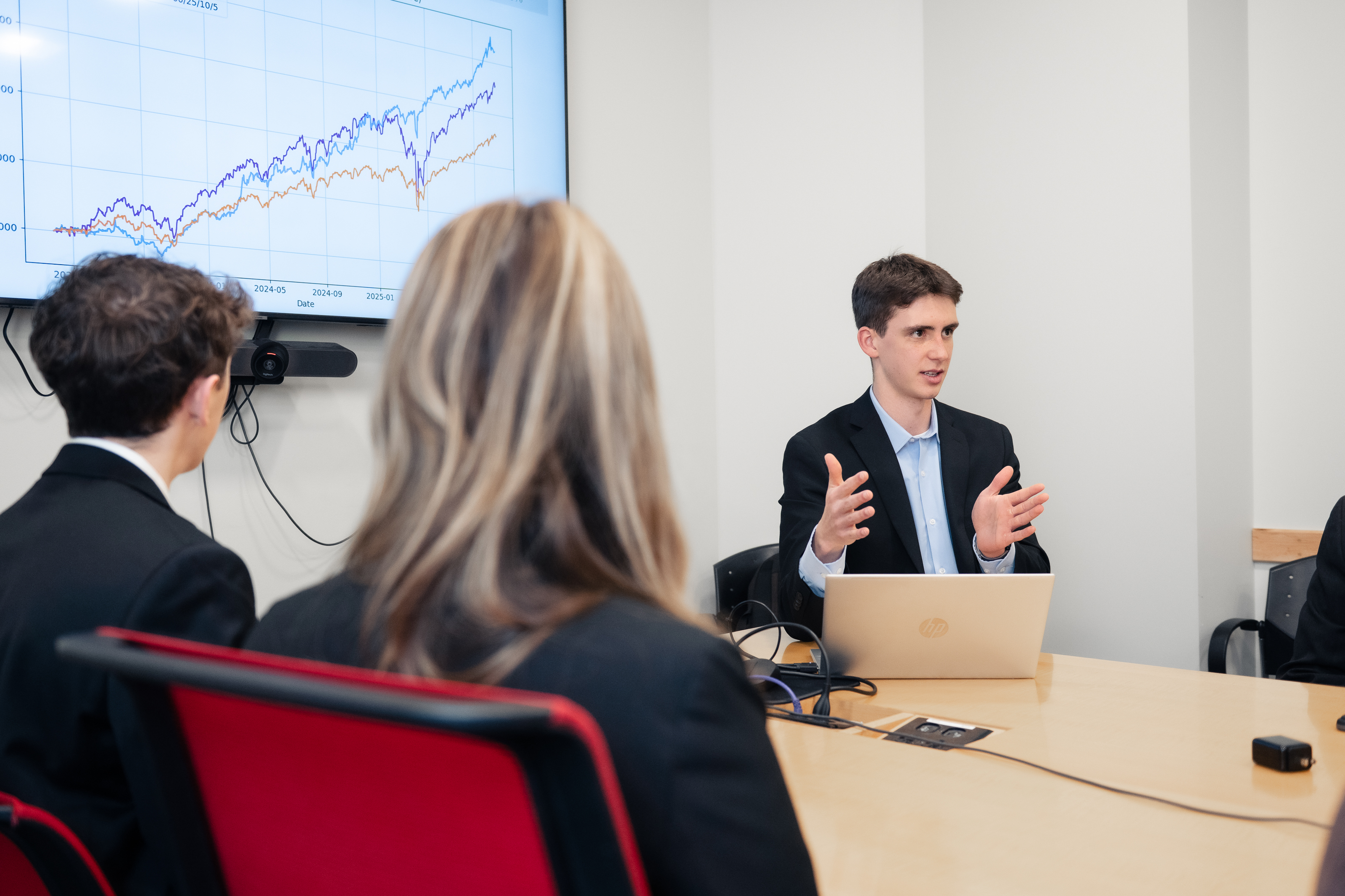 HQG members presenting quantitative strategies